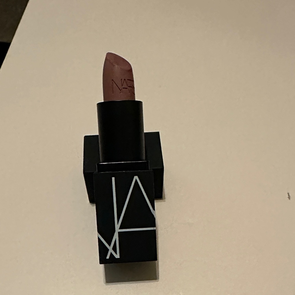 NARS Lipstick - Elegant Mauve